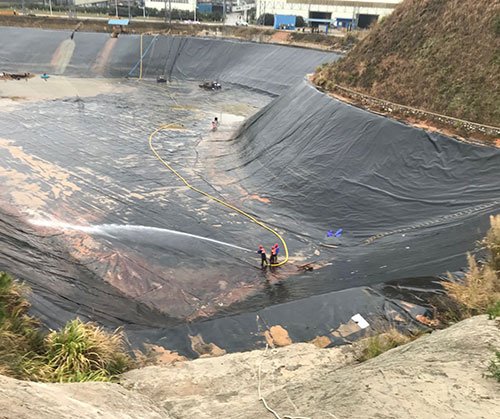景县废水池清理