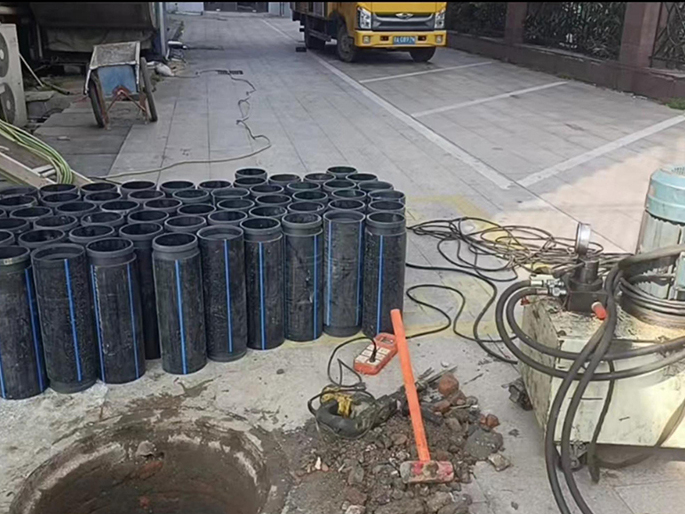 景县PE置换管厂家 DN315置换管 非开挖管短管置换